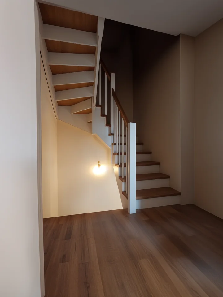 Aufgesattelte Treppe – geländerstäbe in weiß mit Holzstufen